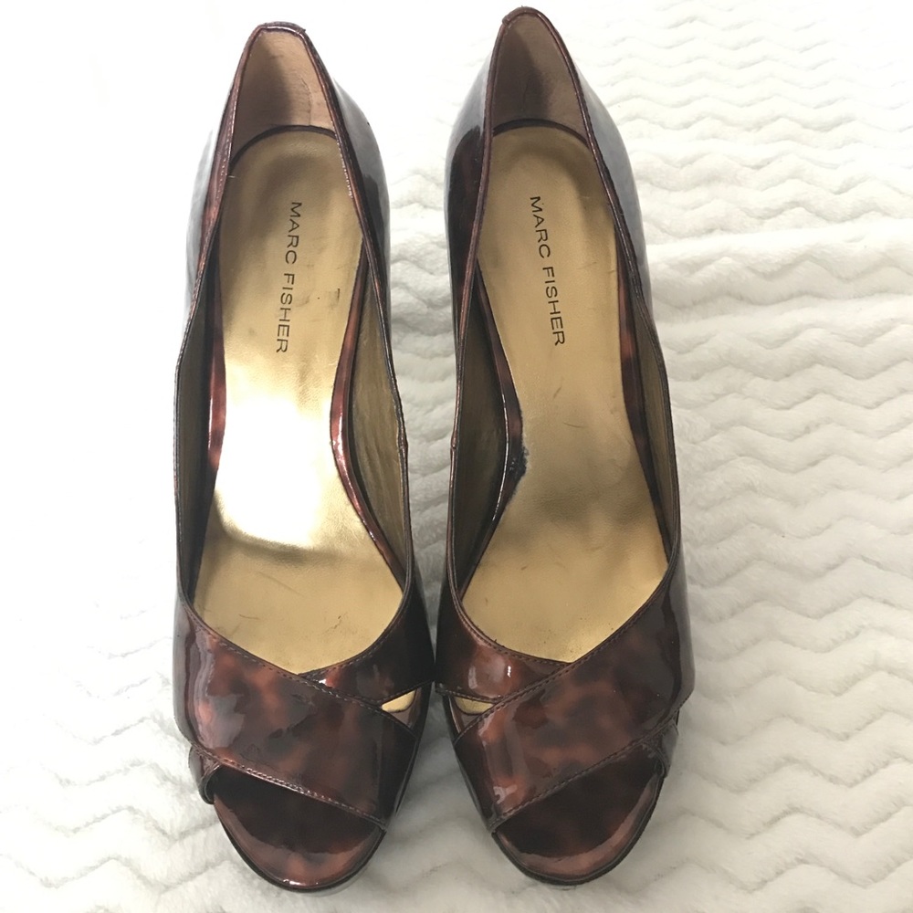 Marc Fisher Brown Tortoise Print Platform Heels Size 7.5 - Picture 3 of 8